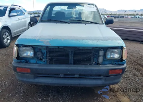 1996 Toyota Tacoma z USA, uszkodzony, nr VIN 4TANL42N8TZ206143